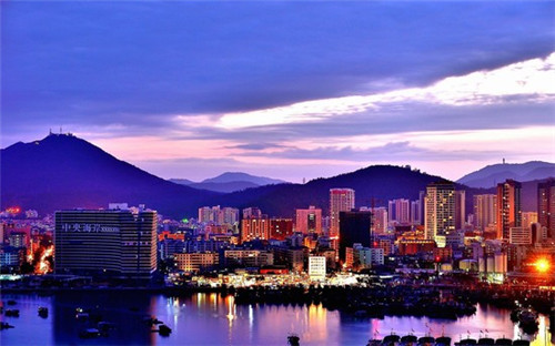 福上签旋转小火锅